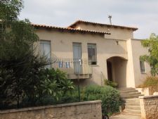בית במושב חירות